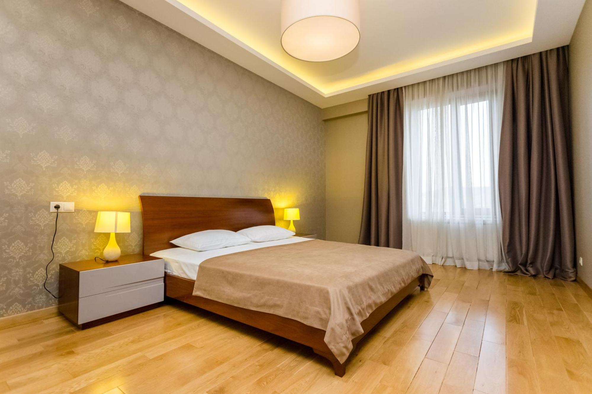 New Age Living Appartement Tbilisi Buitenkant foto