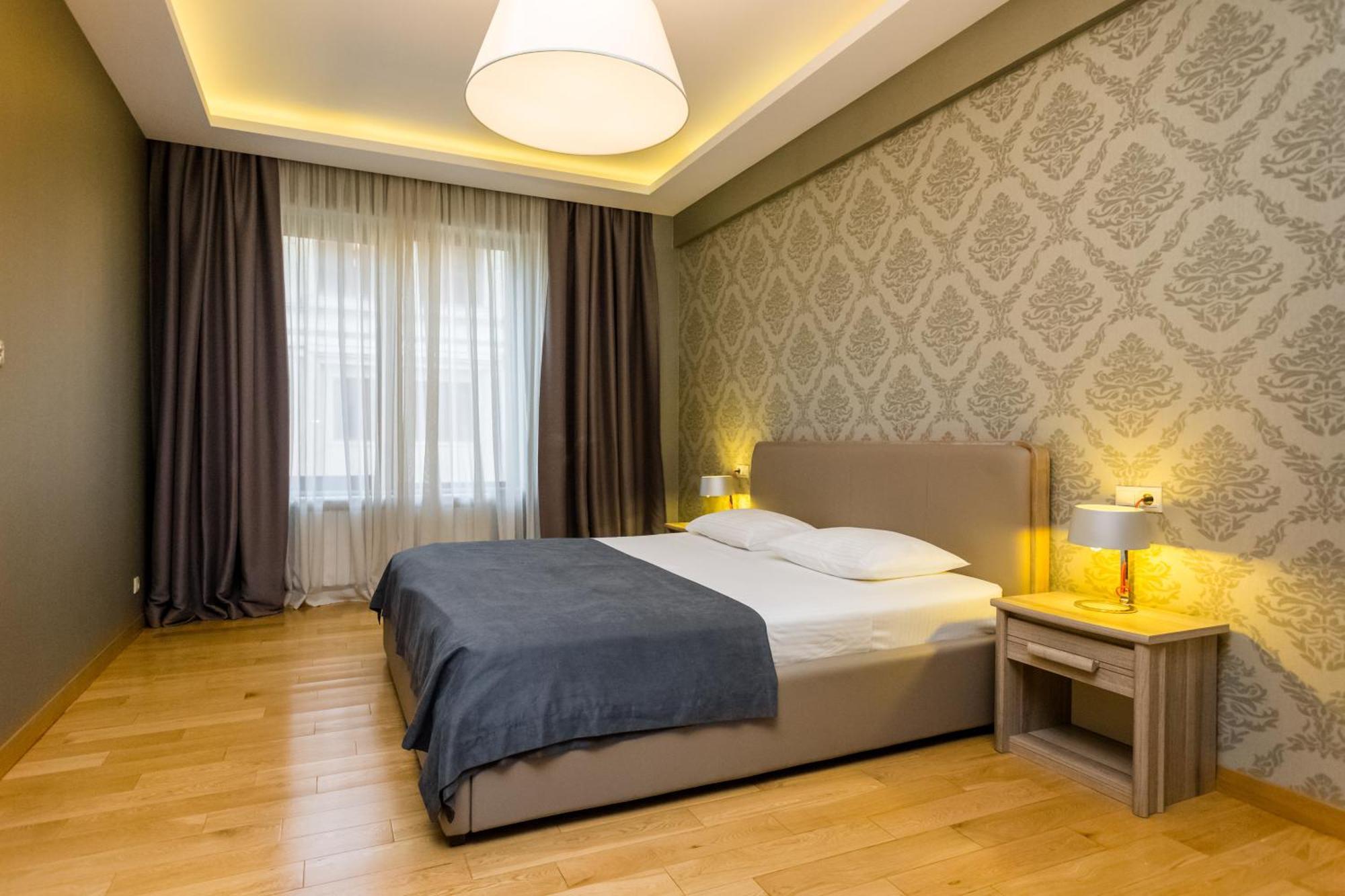 New Age Living Appartement Tbilisi Buitenkant foto
